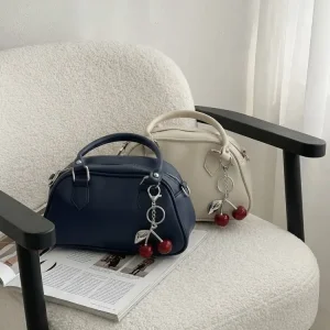 کیف دستی با آویز طرح گیلاس